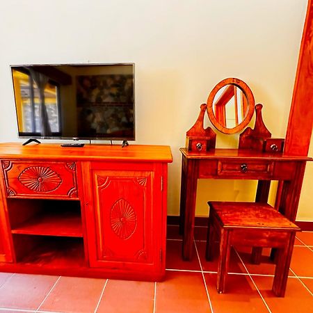 Hotel Jotam Panajachel Bagian luar foto