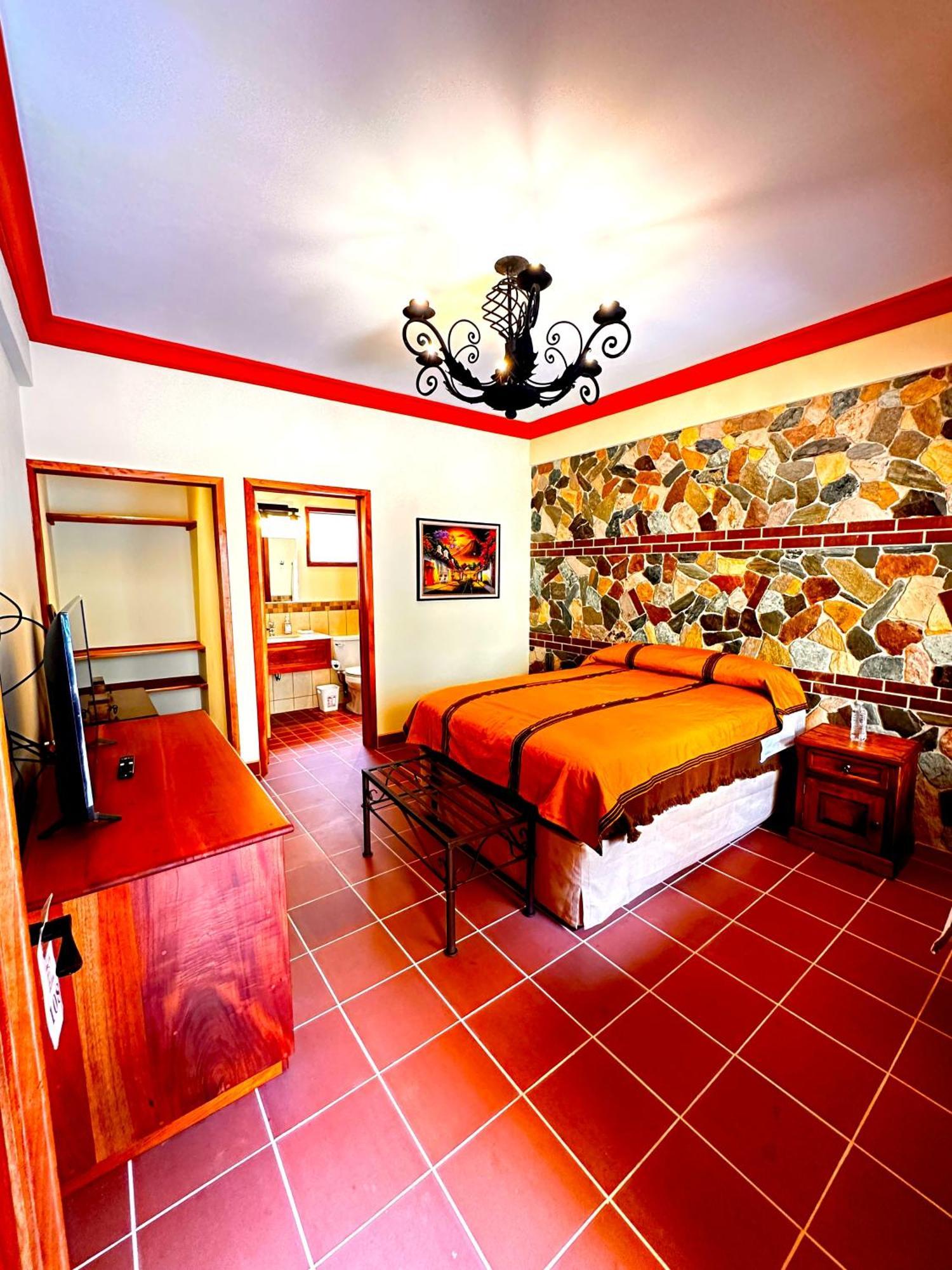 Hotel Jotam Panajachel Bagian luar foto