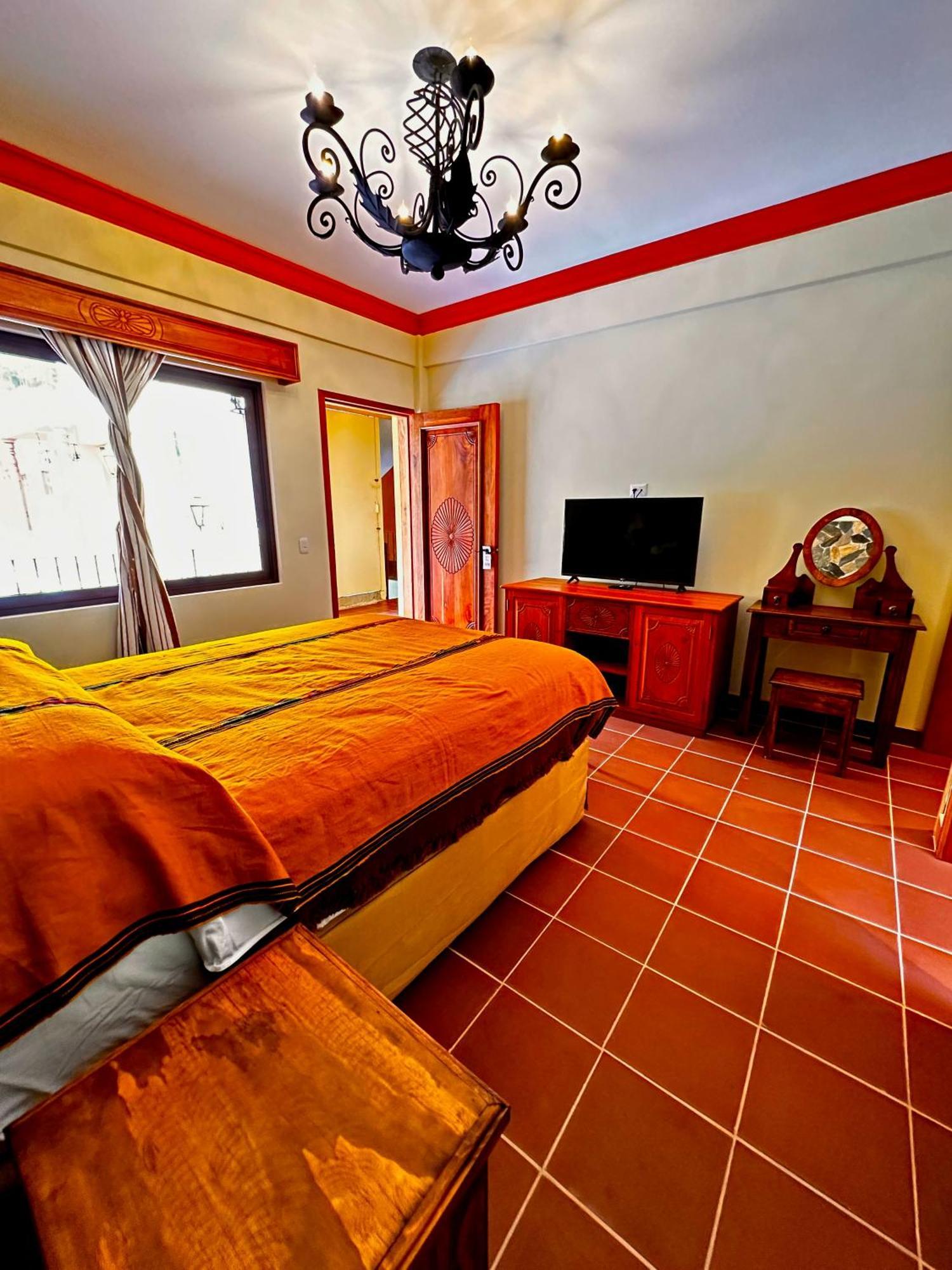Hotel Jotam Panajachel Bagian luar foto