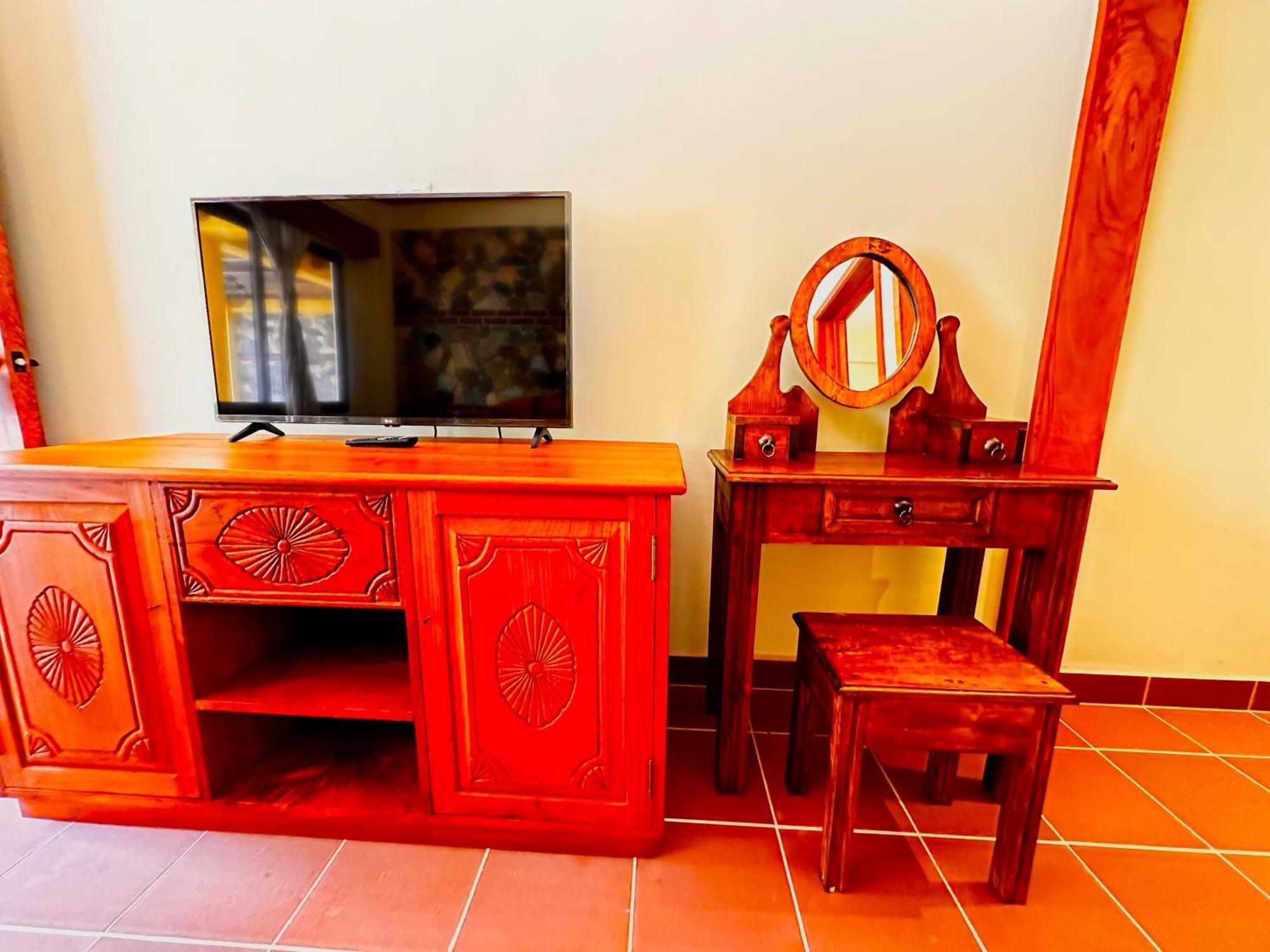 Hotel Jotam Panajachel Bagian luar foto