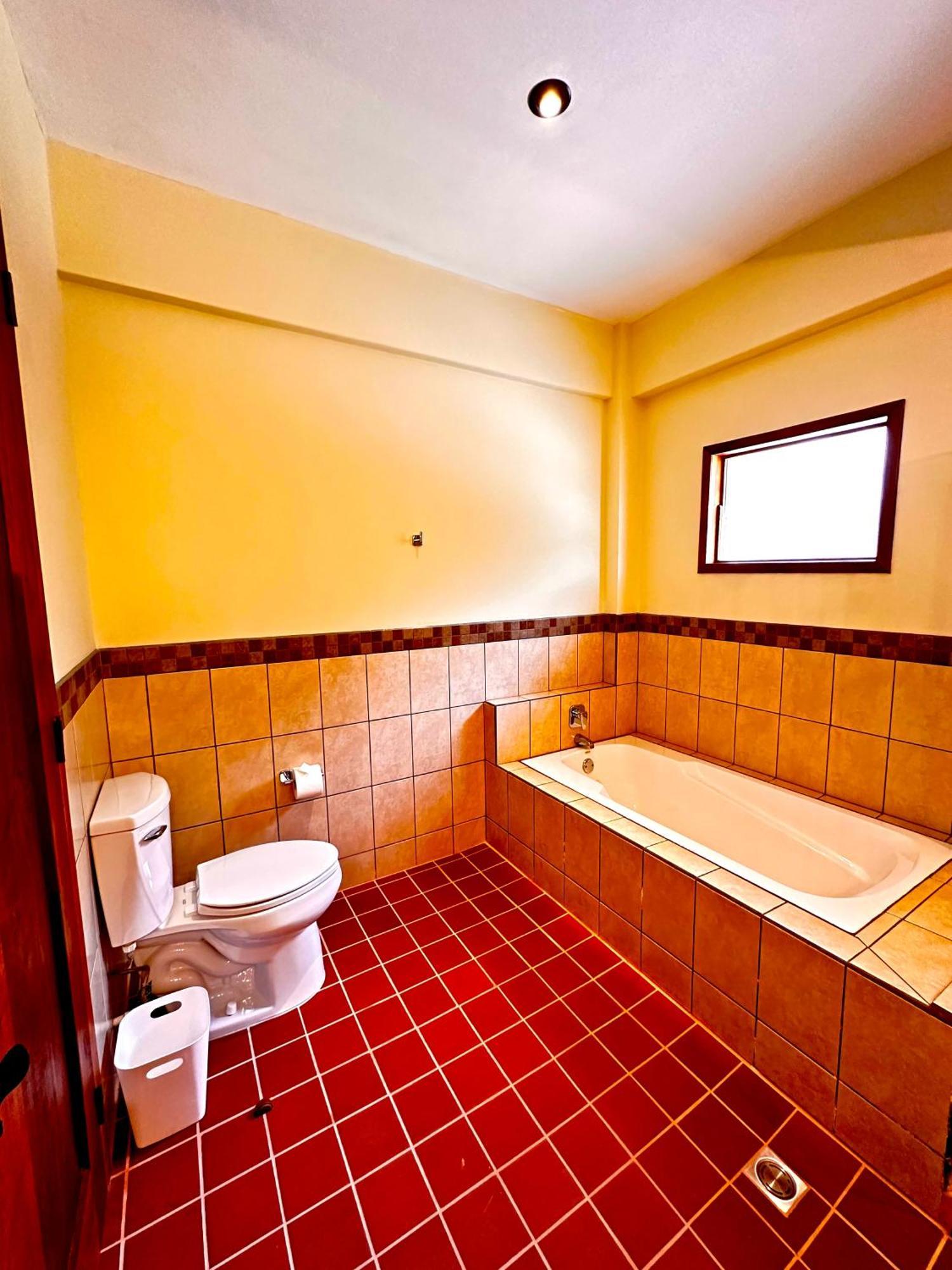 Hotel Jotam Panajachel Bagian luar foto