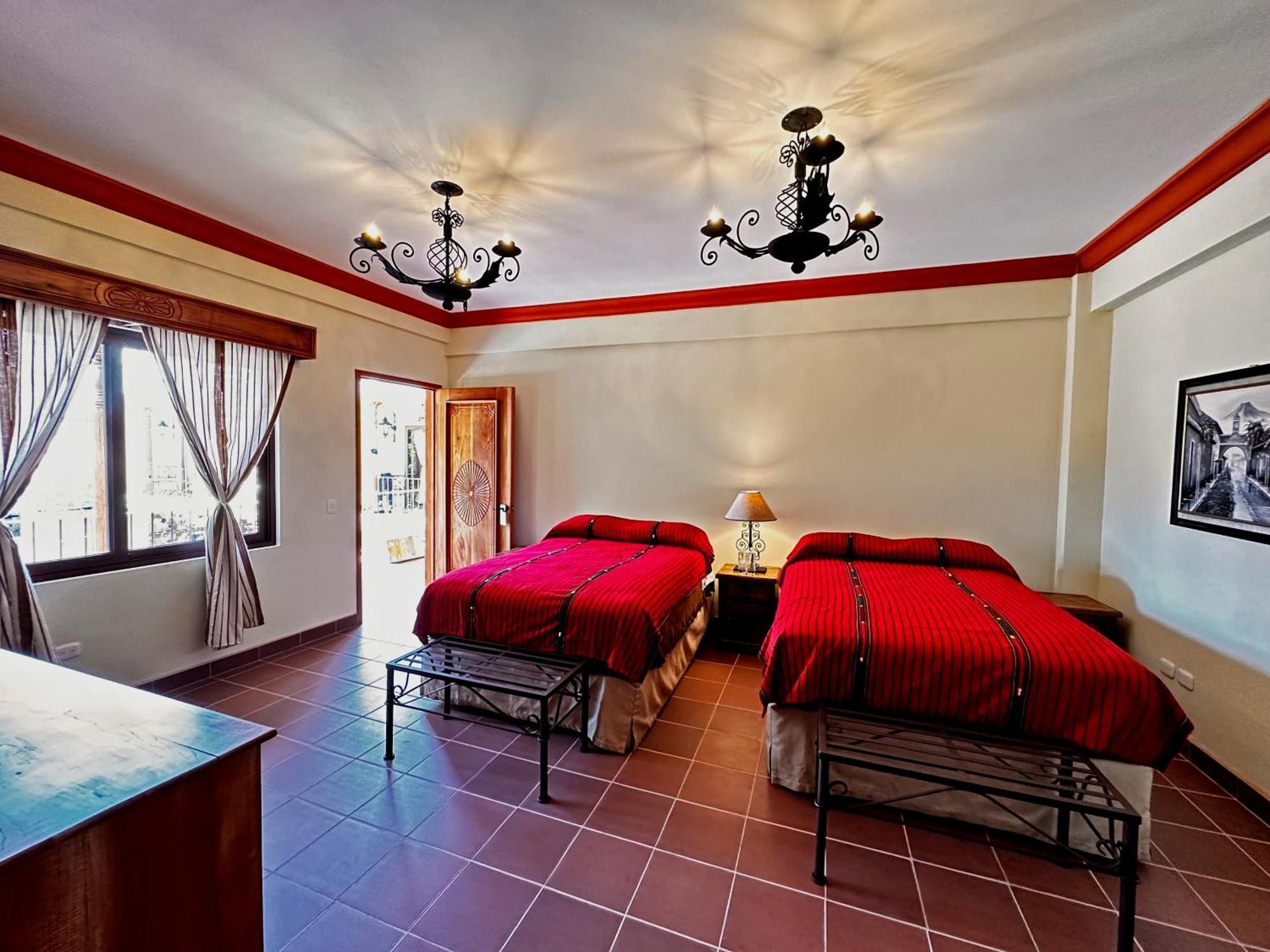 Hotel Jotam Panajachel Bagian luar foto